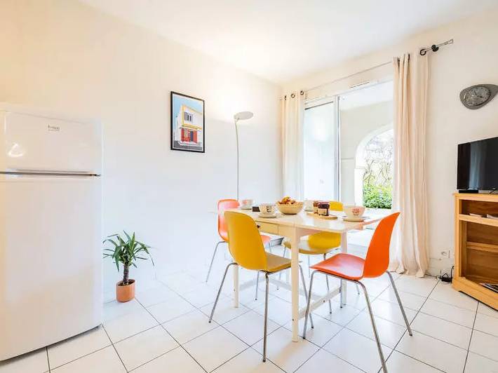 Gîte pour 4 personnes, avec piscine et terrasse dans Casino de Royan - 4
