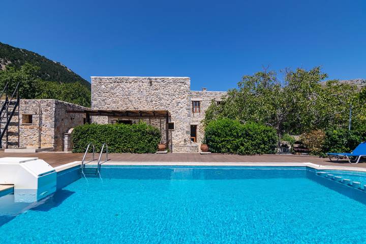 Villa für 10 Personen, mit Garten in Chania und Umgebung - 2