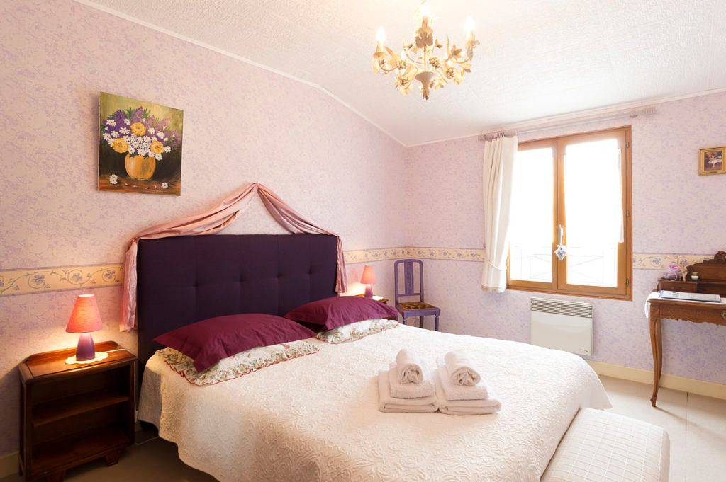 Champagne rouillère - Chambre Belle Epoque in Baslieux-sous-Châtillon, Parc naturel régional de la Montagne de Reims