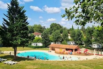 Camping pour 4 Personnes dans Gondrin, Gers, Photo 3