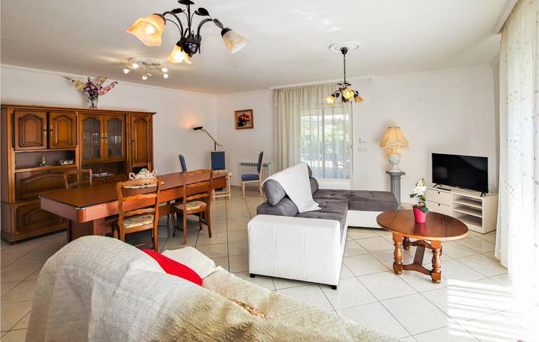 Maison de vacances pour 6 personnes, avec jardin ainsi que piscine et terrasse dans l' Isère - 3