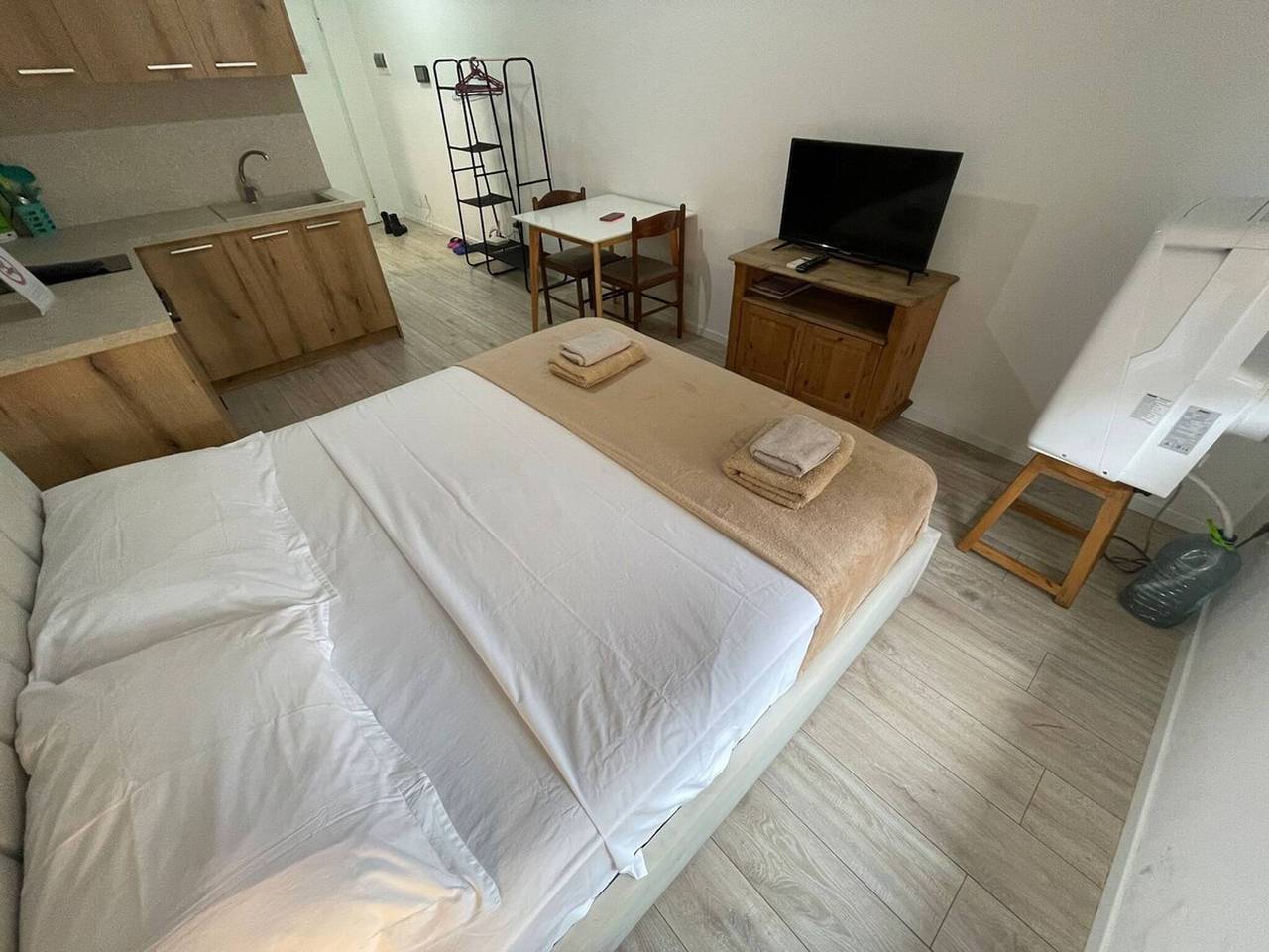 Ganzes Studio, Bonbon 2 - Ruhiges zentrales Studio in Tiranë, Albanien