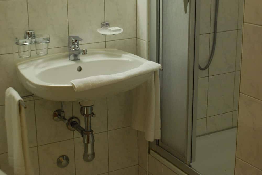 Ganze Wohnung, Stylish Apartment in the Ski and Thermal Spa Resort of Leukerbad in Leukerbad, Leukerbad & Umgebung