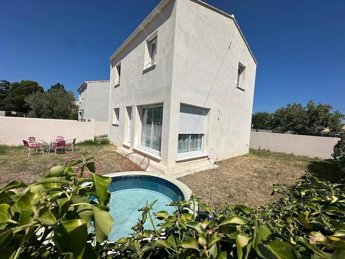 Location de vacances pour 6 personnes, avec jacuzzi ainsi que sauna et jardin à Redessan - 2