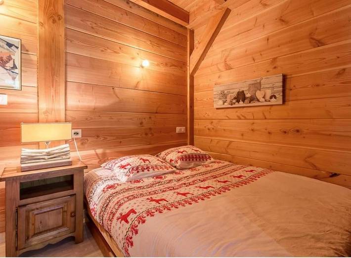 Gîte pour 4 personnes, avec vue et jardin à Saint-Colomban-des-Villards - 4