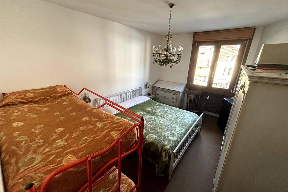 Appartamento intero, 3 bedroom apartment in borno in Borno, Prealpi Bergamasche Orientali
