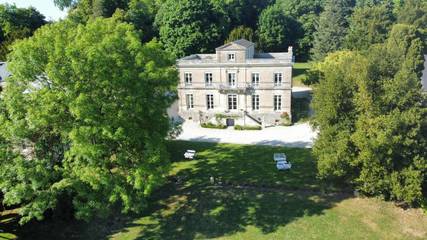 Chambre d’hôte pour 3 personnes, avec terrasse ainsi que jacuzzi et jardin dans Saint-Gervais-du-Perron