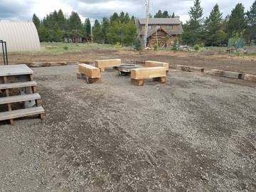 Log Cabin for 9 Guests in Island Park, Fremont County (ID), Picture 1