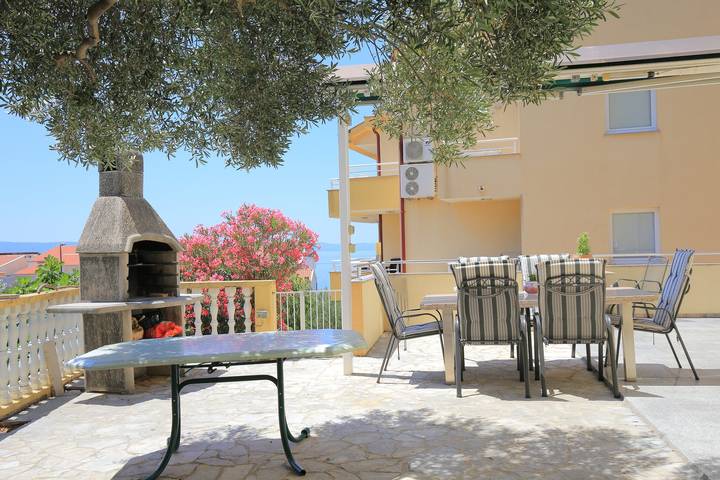 Ferienwohnung für 3 Personen, mit Balkon/Terrasse in Tucepi