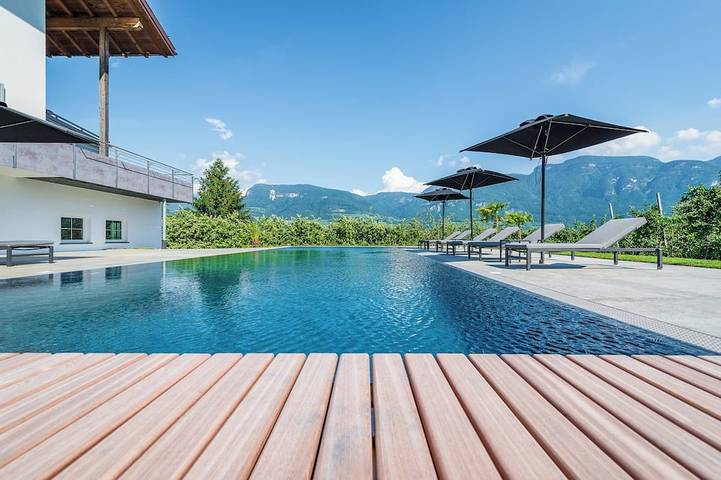 Ferienwohnung für 4 Personen, mit Balkon und Garten