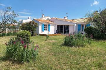 Gîte pour 4 personnes, avec jardin et balcon dans Plage des Sableaux