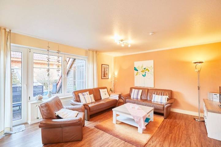 Ferienwohnung für 8 Personen, mit Terrasse und Garten auf Borkum - 4