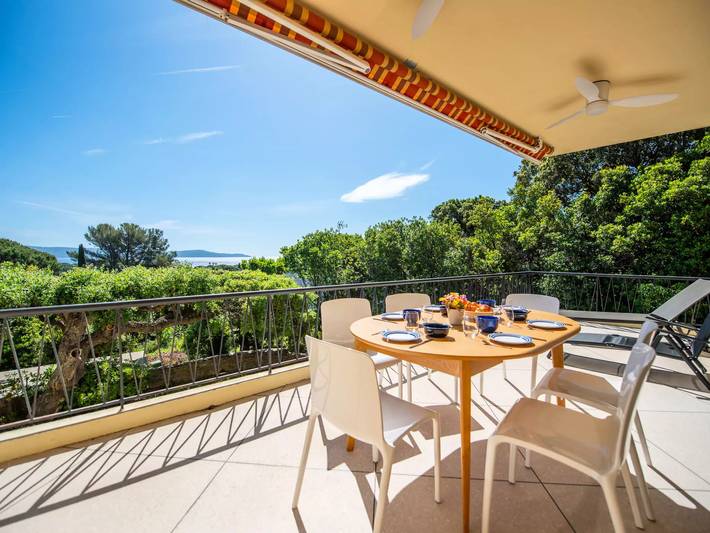 Villa pour 8 personnes, avec jardin à Cavalaire-sur-Mer