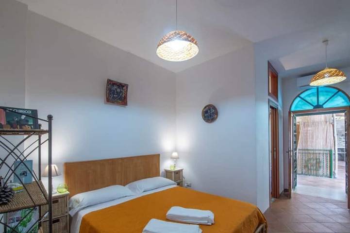 Casa di mare 2, Beautiful Property on the beach, terraces with stunning views in Spiaggia Acquachiara, Maiori