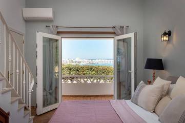 Villa for 8 People in Ferragudo, Faro District, Photo 2