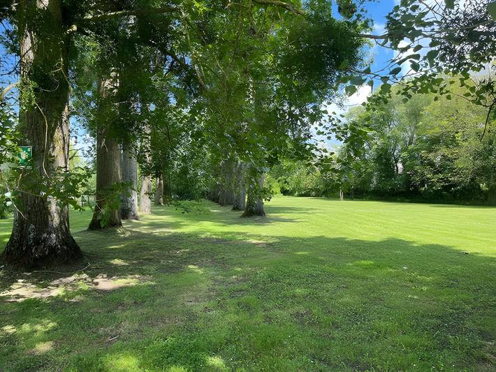Chambre d’hôtes « La Suite Tilleul » avec terrasse et jardin communs, Wi-Fi in Vallée de la Loire