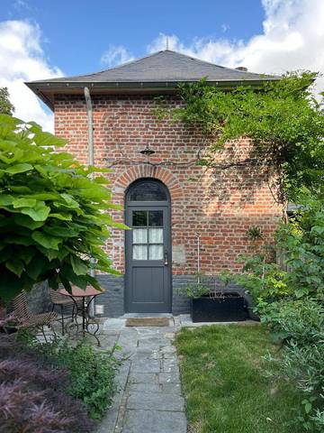 Gîte pour 2 personnes, avec jardin et terrasse, animaux acceptés à Nivelles