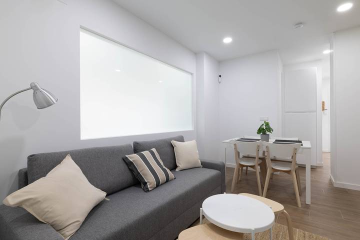 Apartamento de vacaciones para 6 personas, con jardín y jacuzzi - 1