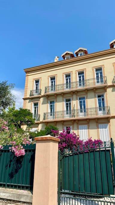 Appartement entier, Loft apartment at Villa Leonie in Hyeres, Parc national de Port-Cros