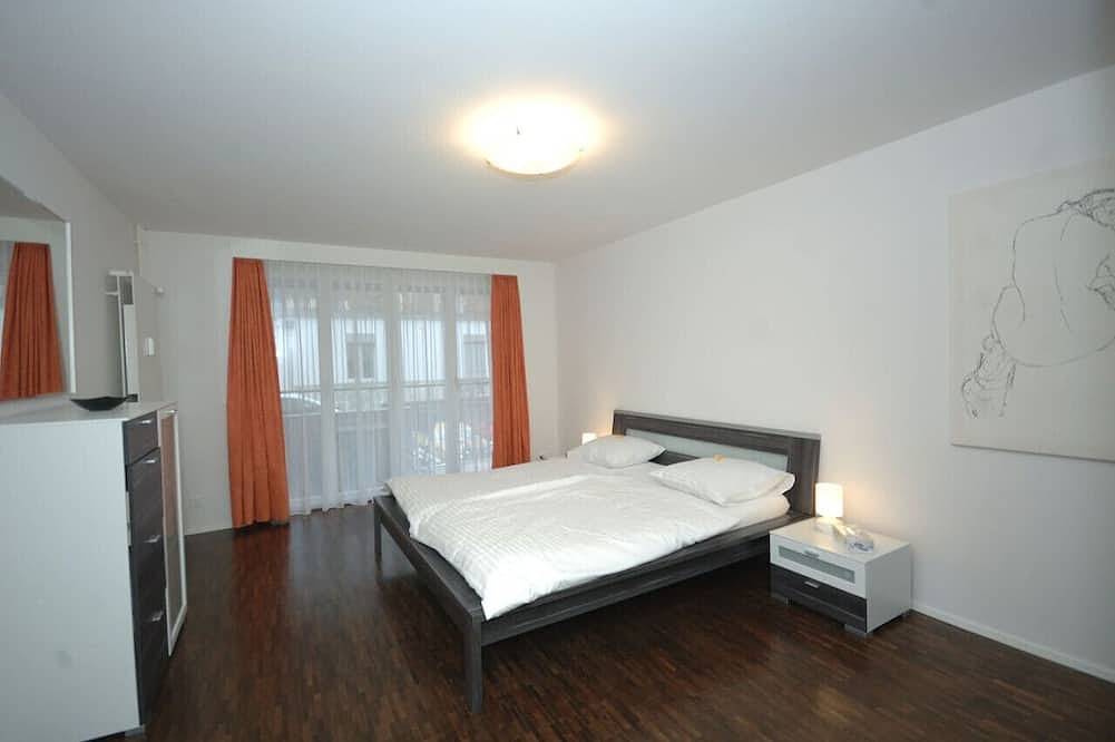Entire apartment, Stylish 2Br near lake - Flower 3 in Zurich, Zurich district