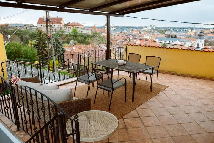 Ferienwohnung für 6 Personen, mit Ausblick und Terrasse - 1