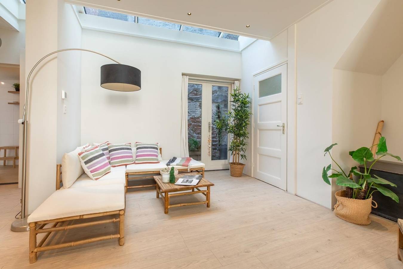 Ganze Wohnung, Charakteristische 4-Personen-Wohnung mit Denkmalschutzstatus in Vlissingen in Vlissingen, Walcheren