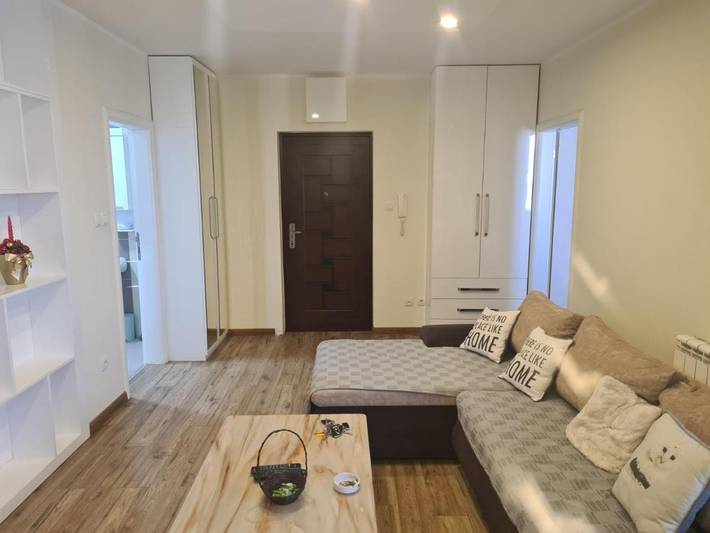 Gîte pour 4 personnes, avec terrasse à Novi Sad - 4