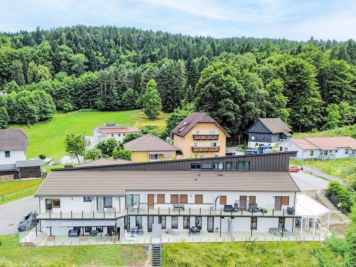 Ferienwohnung für 4 Personen, mit Balkon und Ausblick in Klagenfurt-Land