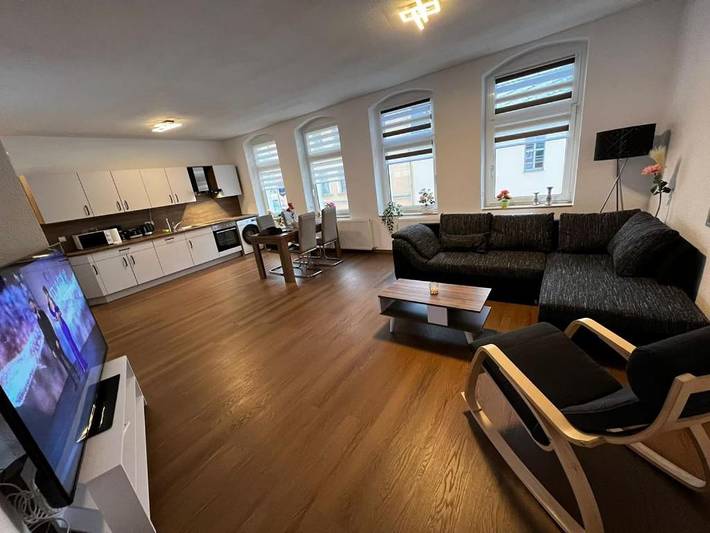 Ferienwohnung für 3 Personen, mit Balkon und Terrasse sowie Ausblick in Auerbach
