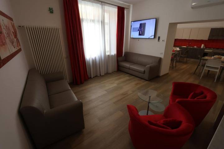 Maison d’hôte pour 6 personnes, avec balcon à Itri - 4