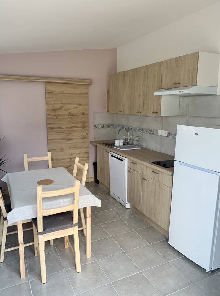 Gîte pour 2 personnes, avec jardin dans le Jura - 3