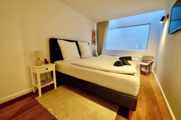 Ganze Wohnung, Maisonette-Loft in Nähe zum Dom in Köln, Rheinland