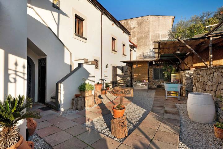 Agriturismo per 2 persone, con Giardino in Napoli e dintorni