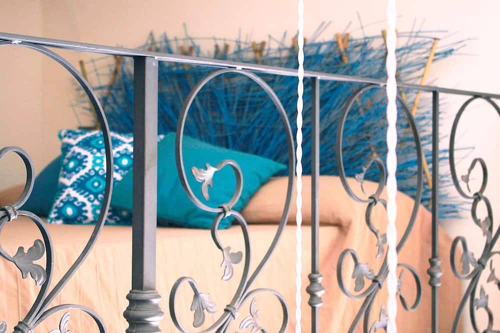 Chibedda Lia - Like a young girl with a beautiful pearl face. in Aci Trezza, Aci Castello