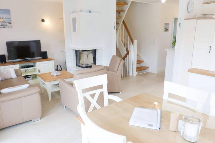 Ferienhaus für 5 Personen, mit Garten und Sauna sowie Balkon in Süddorf