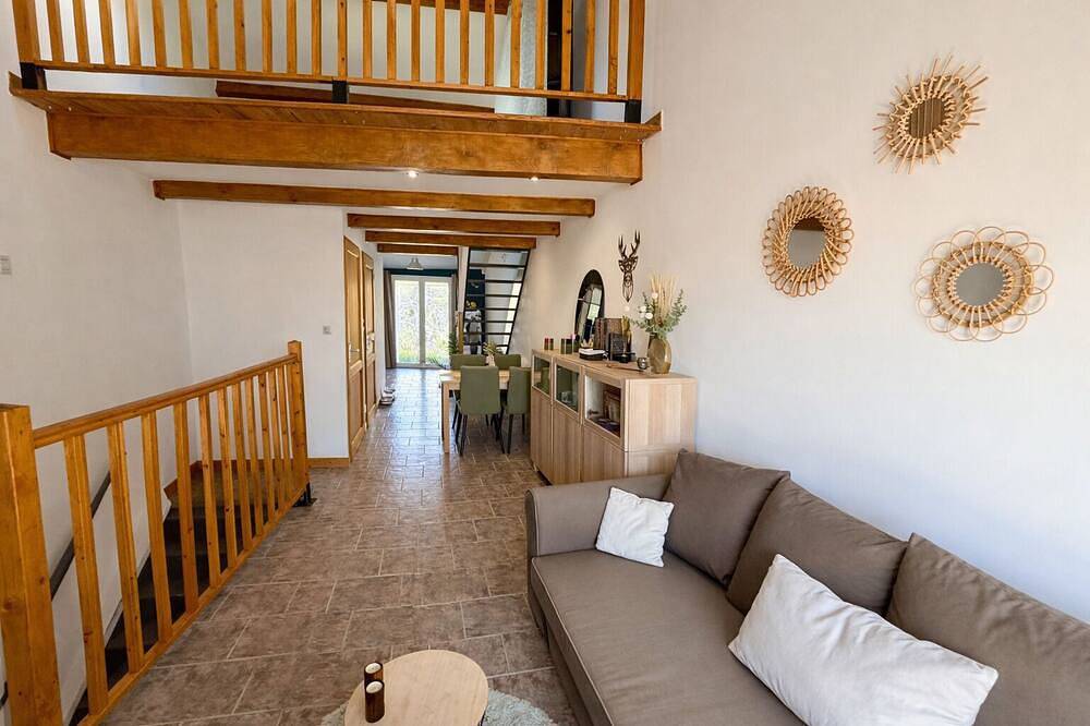 Atypical air-conditioned loft - Garage in Valensole, Parc naturel régional du Verdon