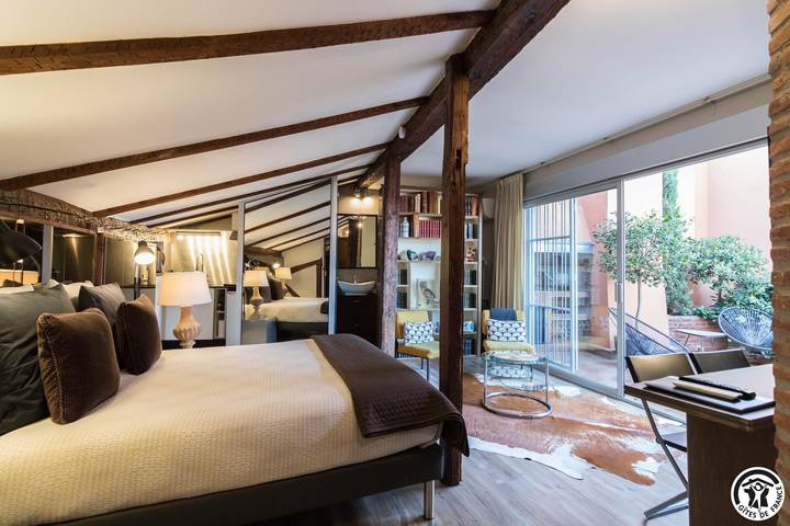 Gîte pour 2 personnes, avec terrasse et sauna à Toulouse
