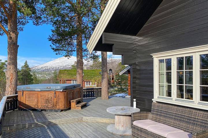 Ferienhaus für 7 Personen, mit Whirlpool in Ost-Norwegen
