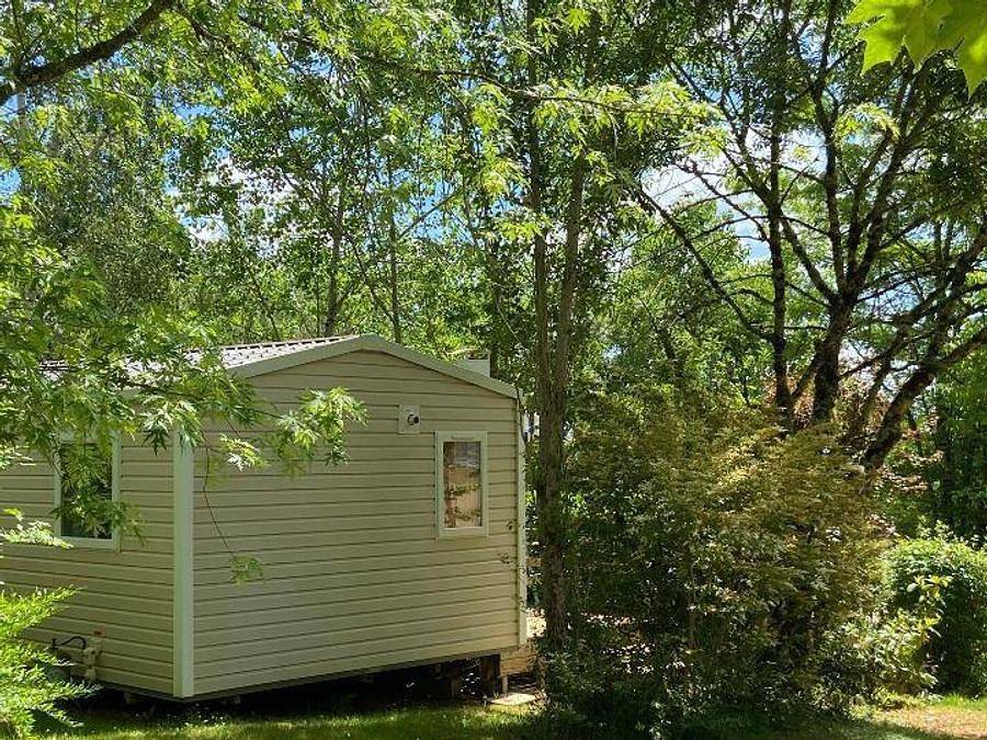 Camping L'Offrerie - Dordogne - Périgord noir - Mobilhome 6 personas - Mobil-home «Grand Confort Riviera», 35 m², 3 dormitorios - Llegada los sábados en julio y agosto in Rouffignac-Saint-Cernin-de-Reilhac, Périgord Noir