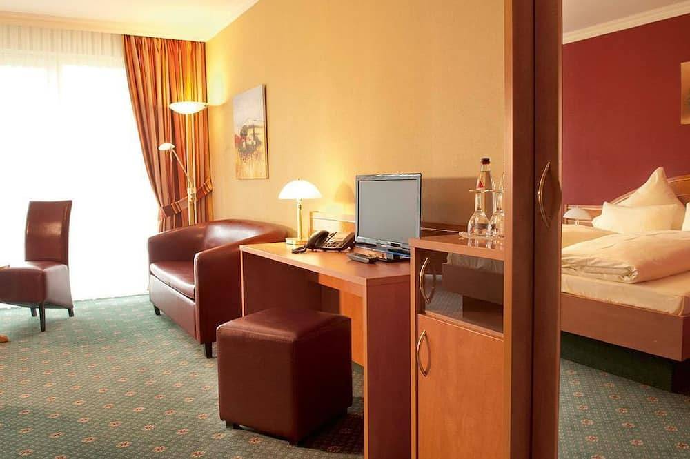 Doppelzimmer Exclusiv-Non Refundable Bi 1P - Moselstern Parkhotel Krähennest in Burg Eltz, Löf