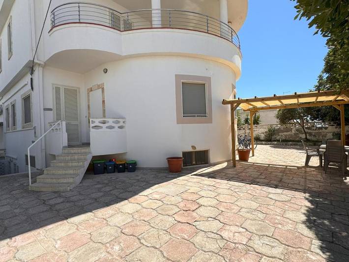 Ferienwohnung für 4 Personen, mit Terrasse in Torre Colimena - 2
