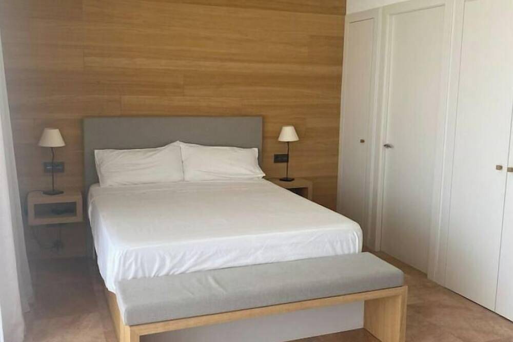 Apartamento entero, Moderno apartamento en Empordà Golf in Gualta, Costa Brava