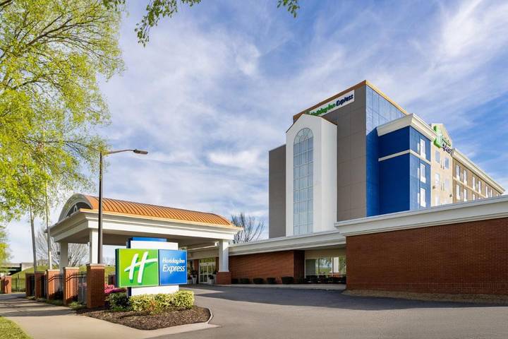 Apartamento para 2 personas, con vistas y piscina en Augusta