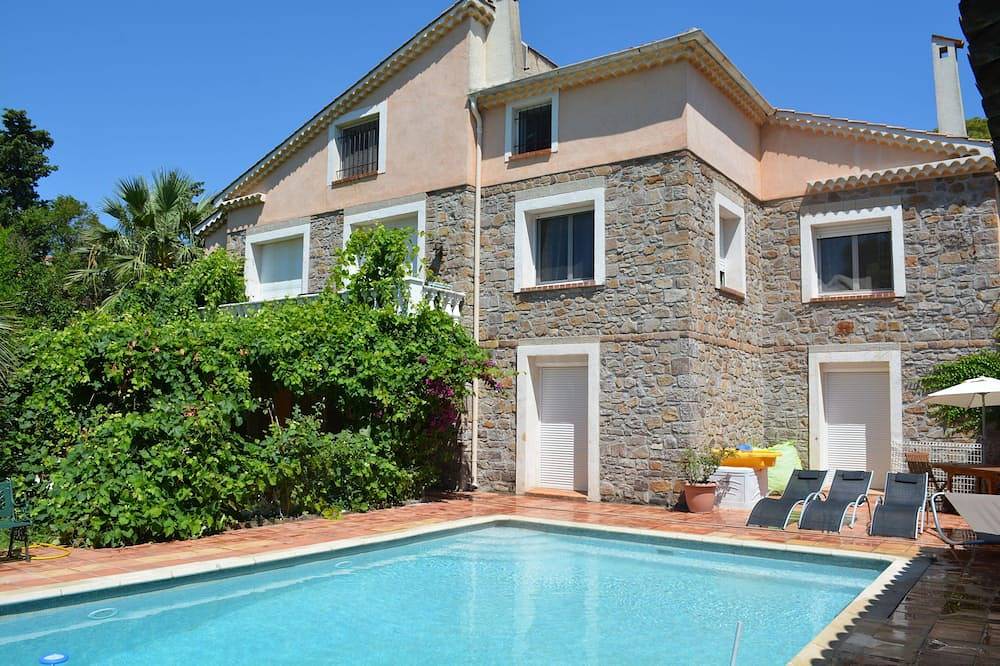 Pool + 10 min zu Fuß vom Strand in Saint-Raphaël, Mittelmeerküste (Frankreich)