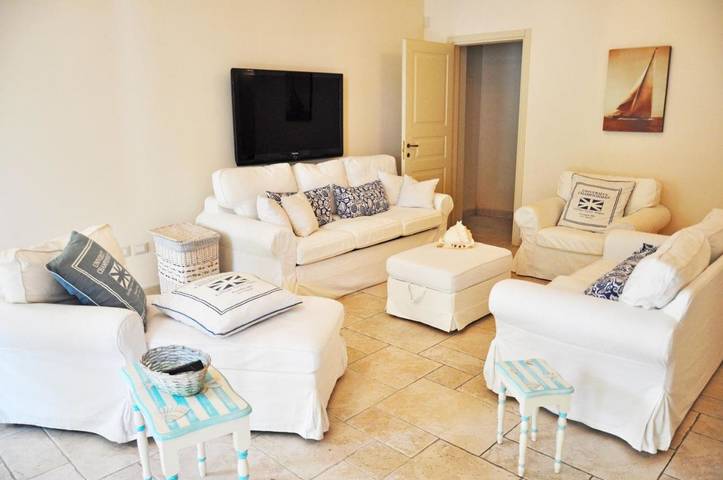 Ferienwohnung für 7 Personen, mit Balkon und Terrasse sowie Garten und Ausblick in Marina di Pietrasanta - 3