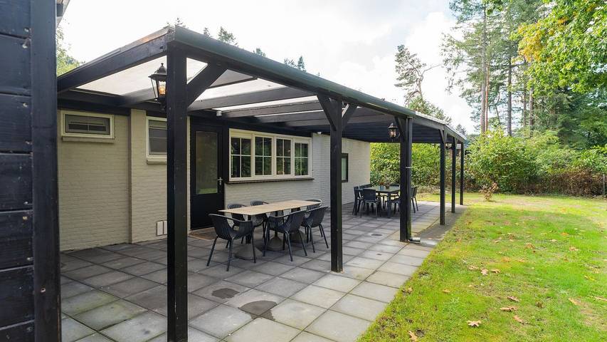 Vakantiehuis voor 16 personen, met tuin en terras in Lochem