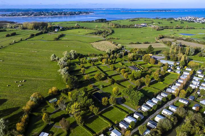 Camping pour 6 personnes, avec piscine et terrasse dans Côte d’Émeraude - 3