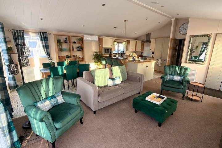 Lodge für 6 Personen, mit Balkon und Seeblick in England