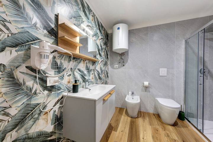 Ganze Wohnung, Apartment 'Bro House' mit Wlan im Herzen von Lozzo di Cadore in Lozzo di Cadore, Östliche Dolomiten