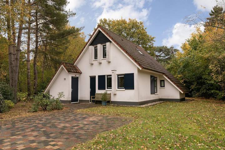 Ferienhaus für 4 Personen, mit Terrasse und Kinderpool sowie Garten - 1